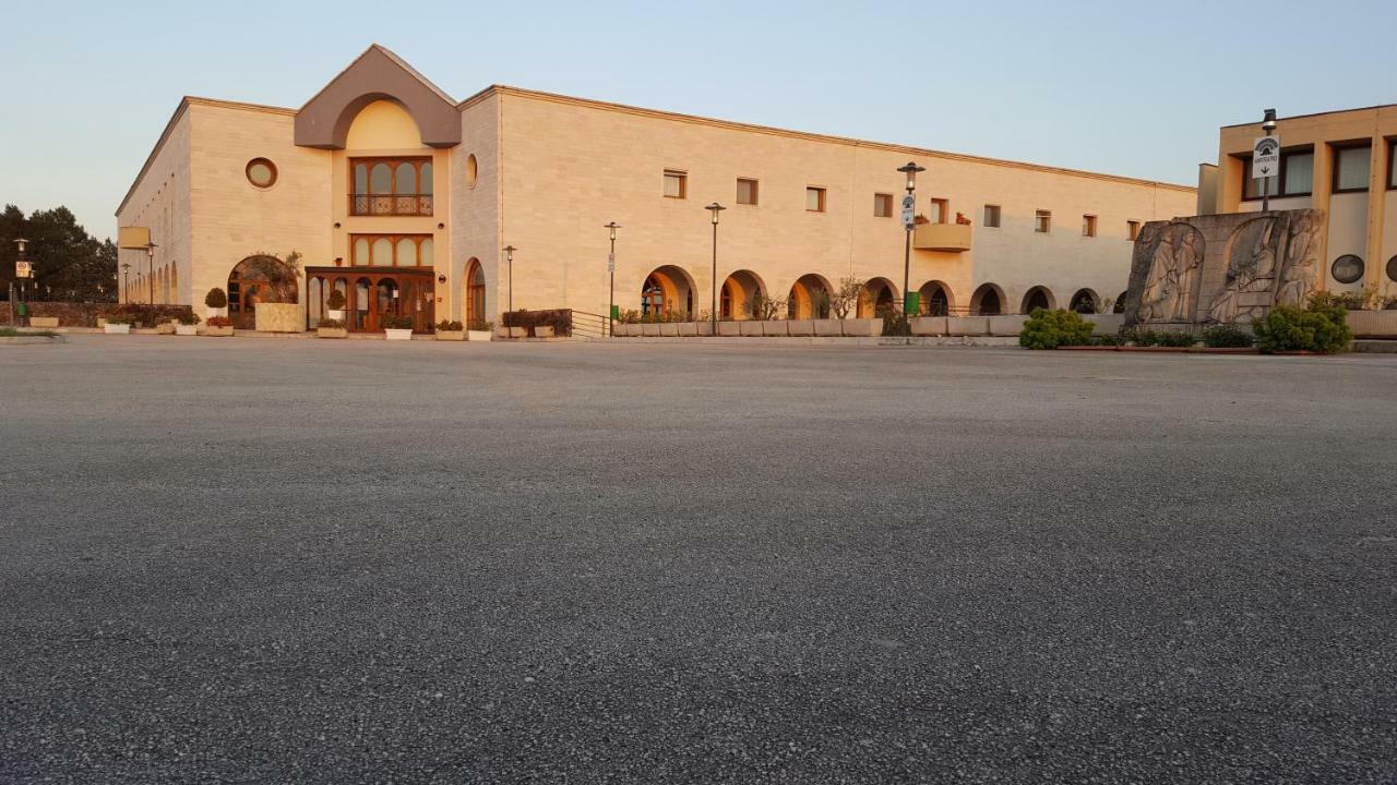 Casa Per Ferie Benedetto XIII Hotel Gravina in Puglia Exterior photo